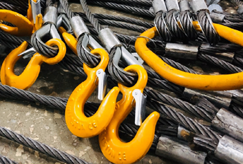 WIRE ROPE SLINGS